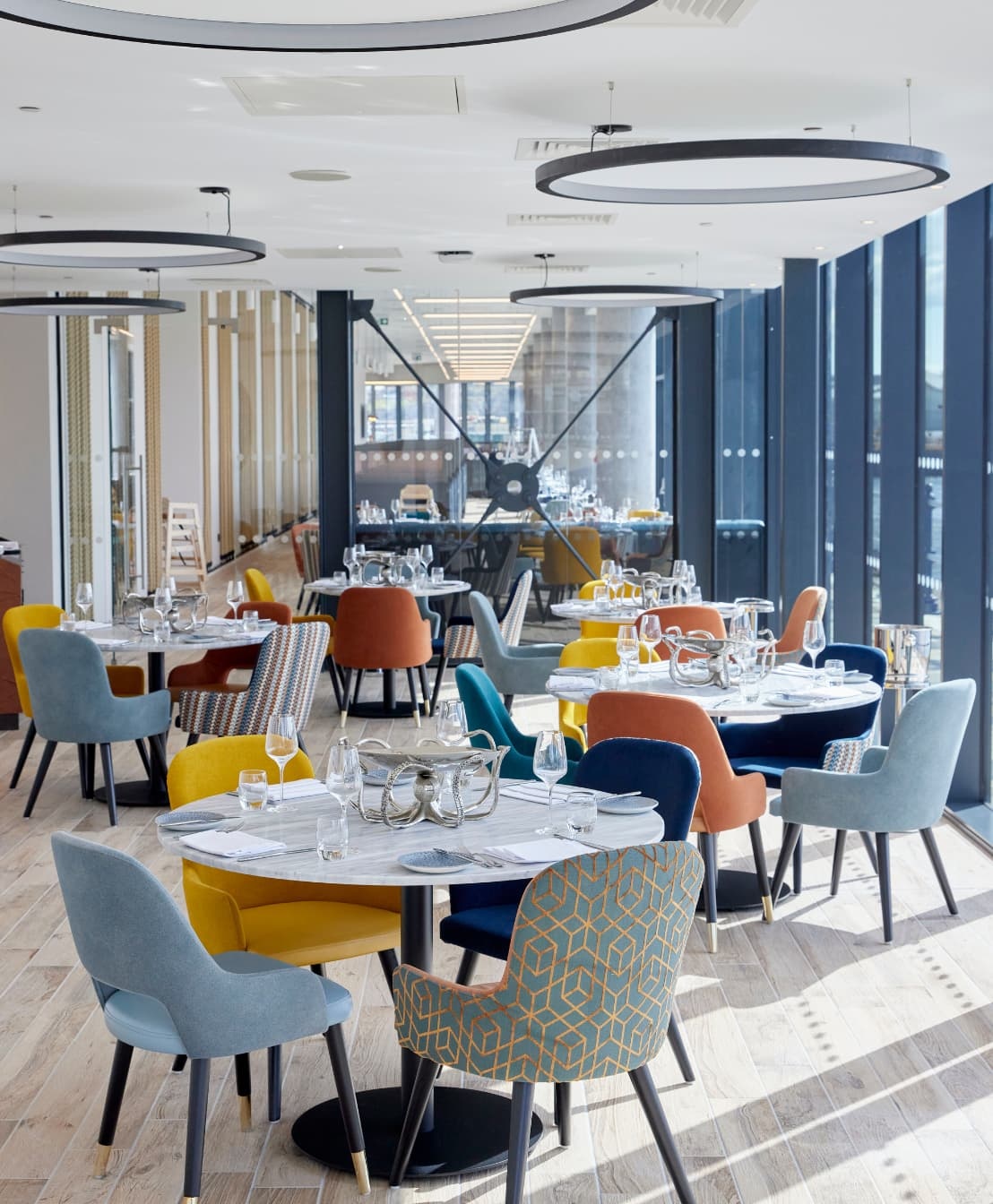 Dulse Restaurant Decor