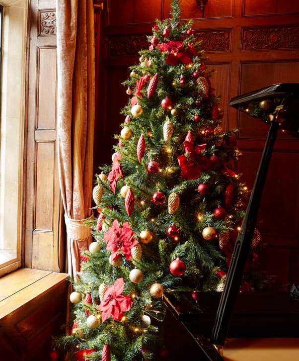 Christmas -The Manor House Hotel Hedleys