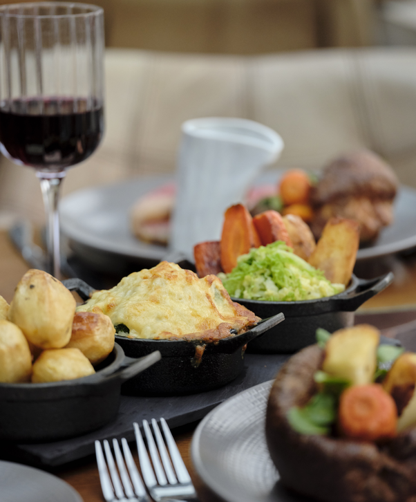 OLIVER_EDWARDS_STEAK_ON_SIX_ROAST