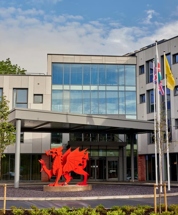 Tŷ Newport Hotel Exterior