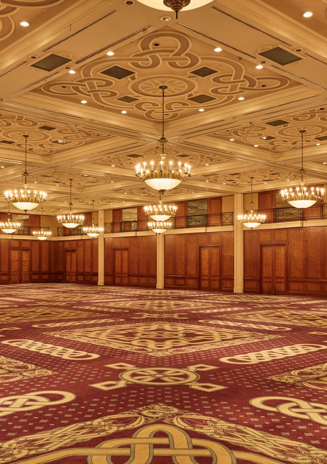 Celtic Manor Resort Caernarfon Suite