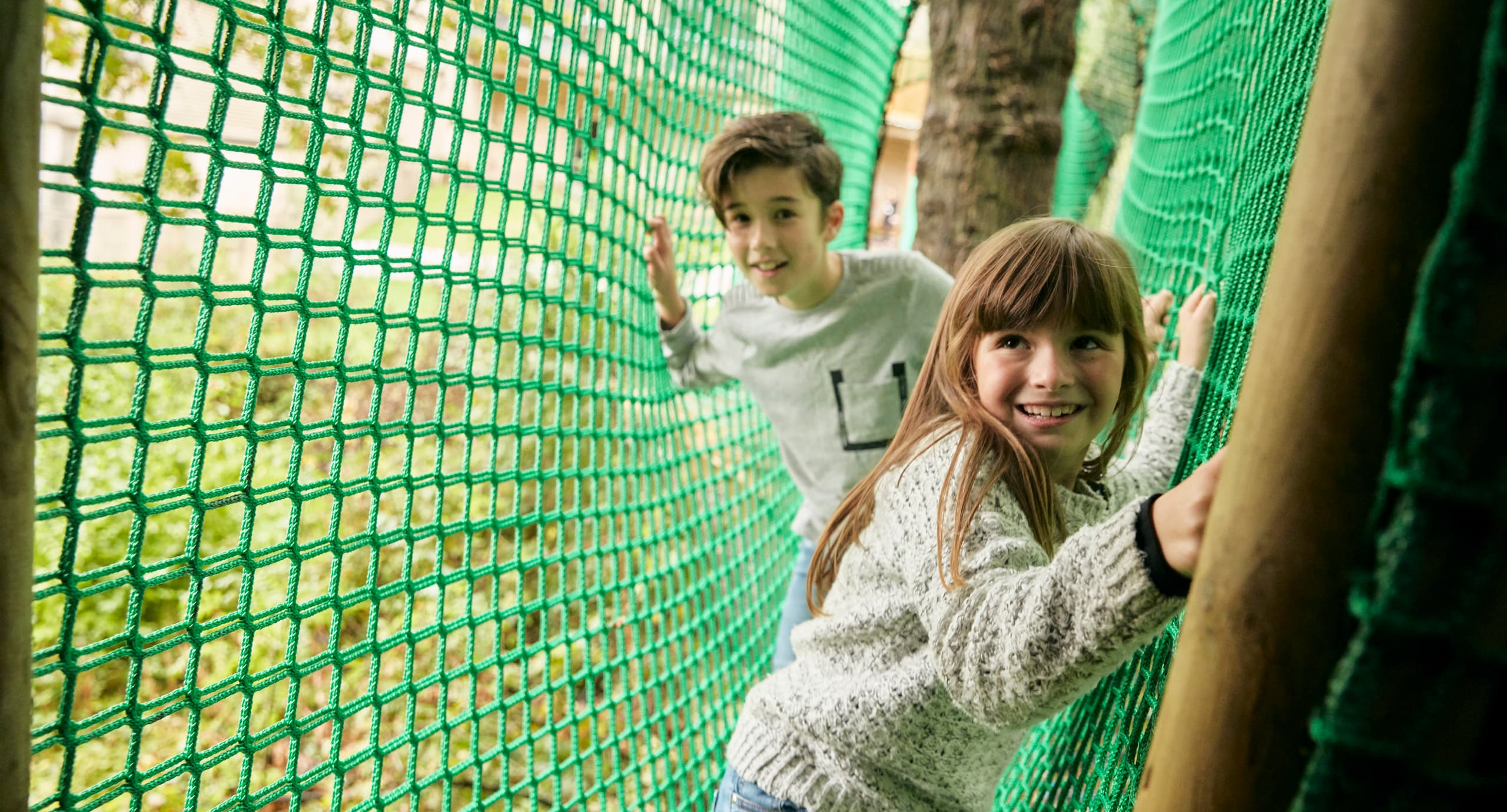 Forest Nets Outdoor Family Friendly Activity