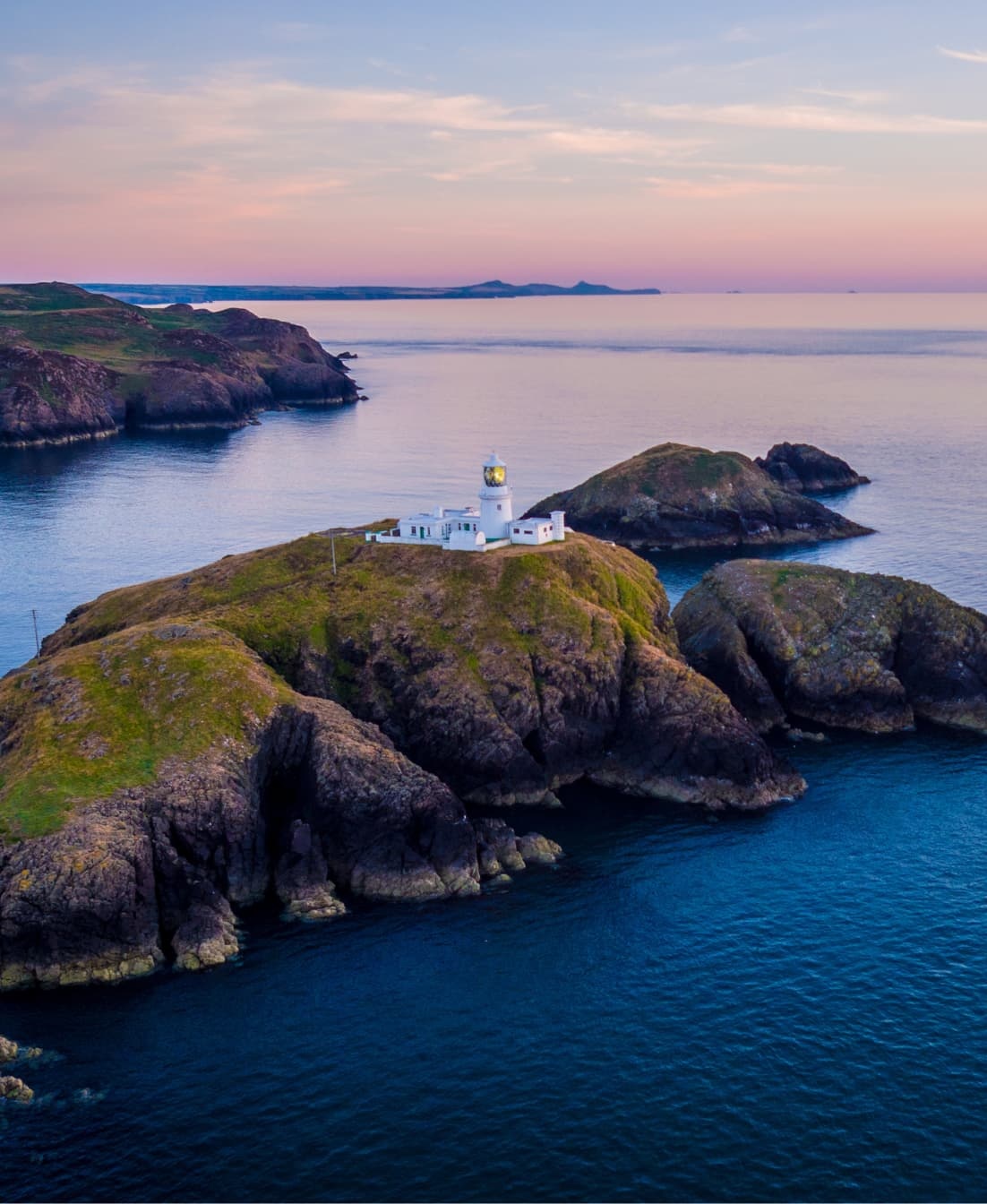 Walk Wales Strumble Head Lighthouse